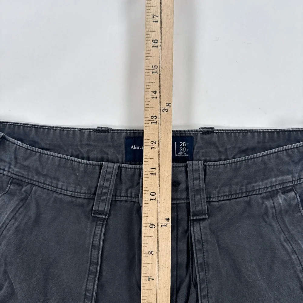 Abercrombie & Fitch Mens Cargo Pants 28x30 Gray Loose Fit Bungee Hem Gorpcore